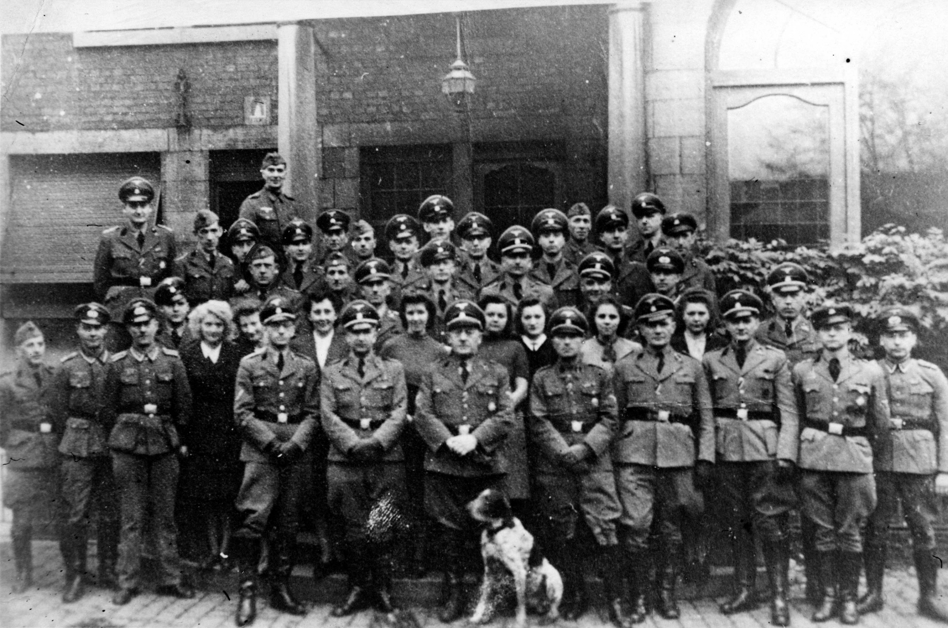 Gestapo ledermantel Die Männer