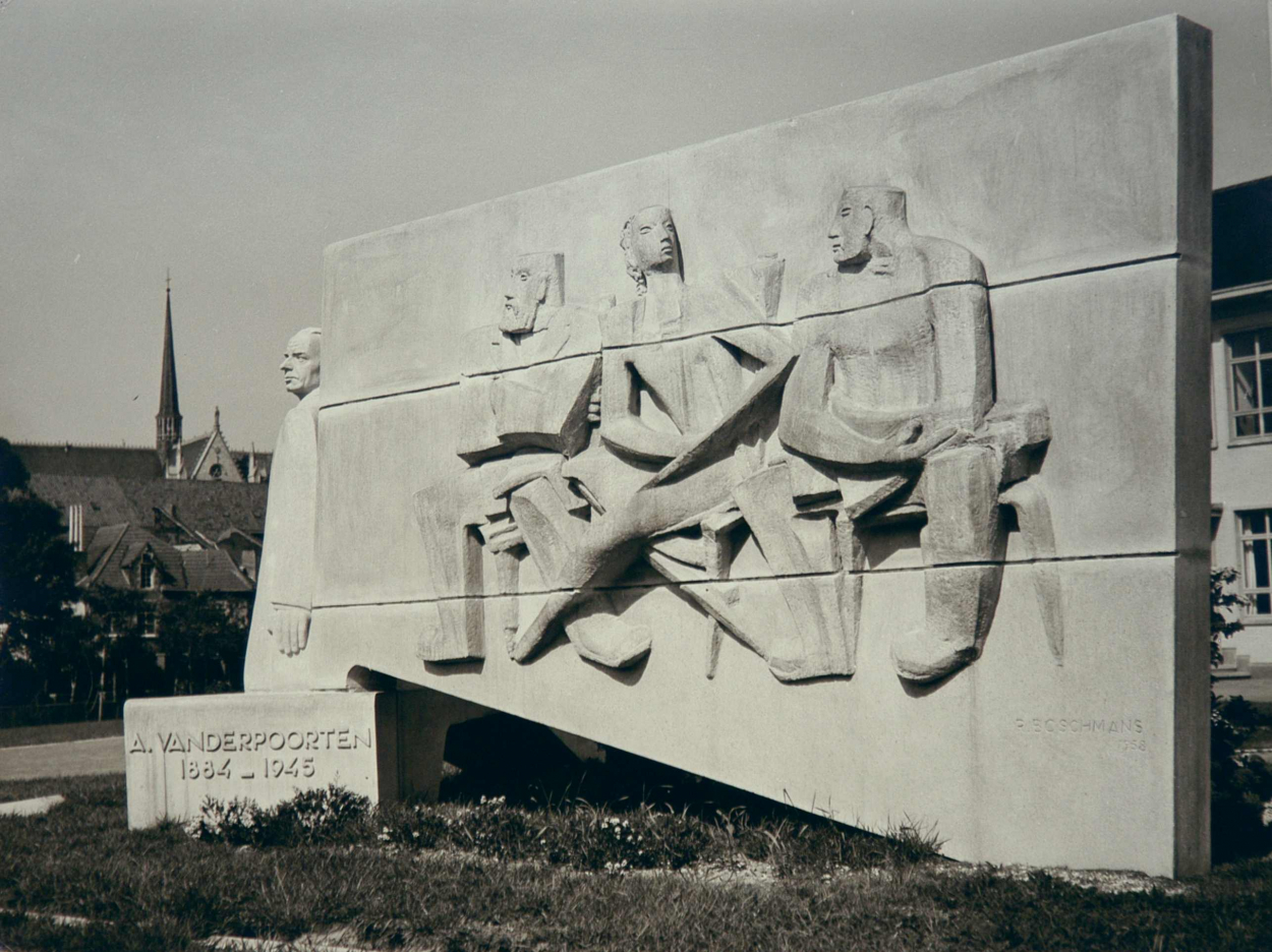 gedenksmonument-vanderpoorten-goed.jpg