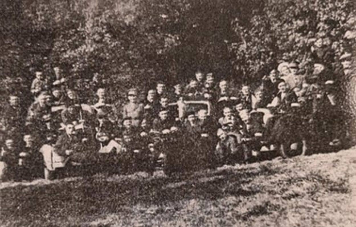 image1.jpg