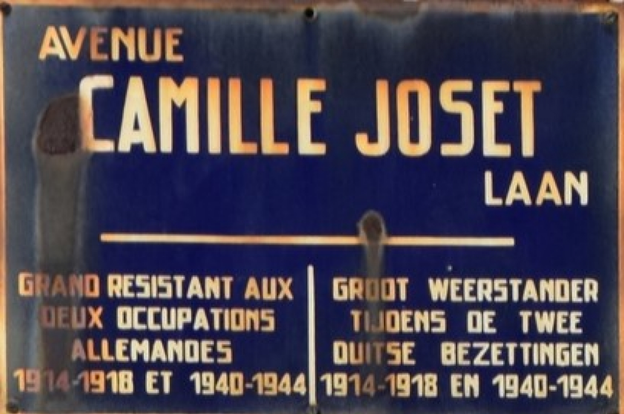 plaque-etterbeek-reflexcity-dAtail.jpg